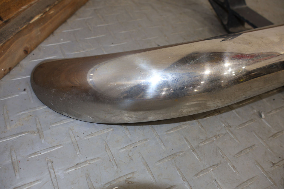 2004 Chevrolet Avalanche- Left Running Board