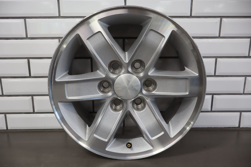 2014 GMC Yukon XL 1500- Wheel