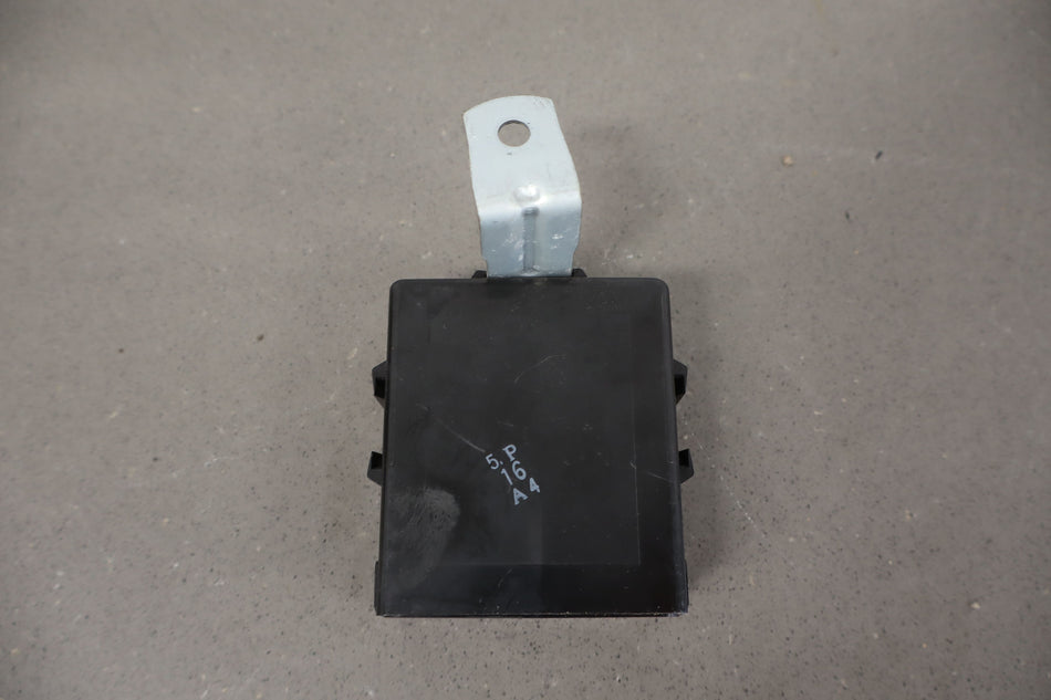 1996-1997 Lexus LX450 J80- Transmission Control Module PN: 8953160010
