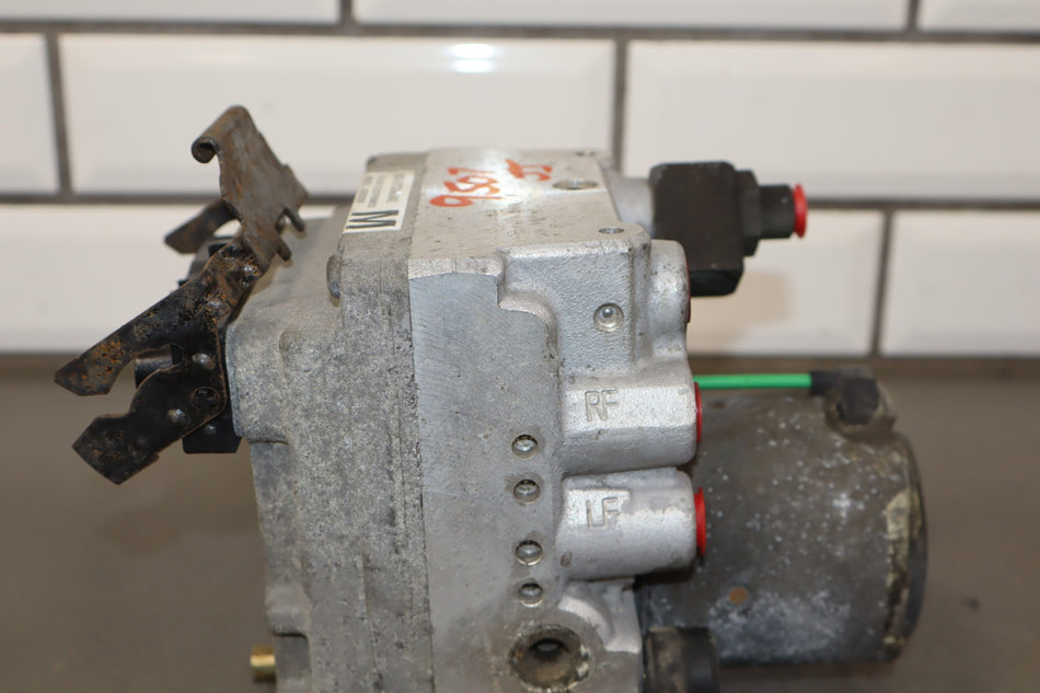 1997 Chevrolet Corvette ABS Brake Unit 09376711 OEM
