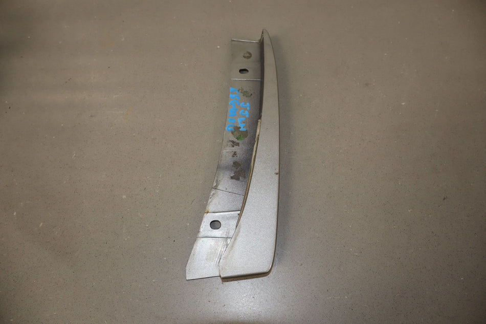 2005 GMC Yukon- Left Quarter Glass Mold