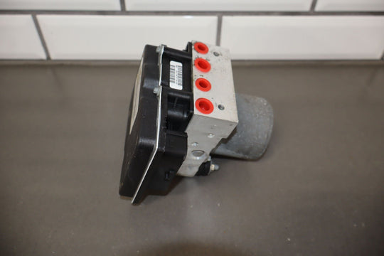 10 - 11 Chevy Camaro ABS Anti Lock Brake Pump & Module