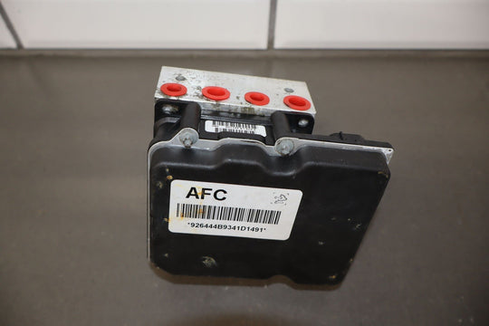 10 - 11 Chevy Camaro ABS Anti Lock Brake Pump & Module