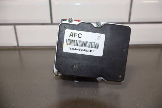 10 - 11 Chevy Camaro ABS Anti Lock Brake Pump & Module