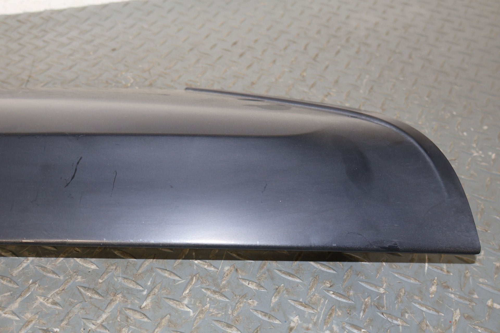 10-11 Range Rover Sport Right RH OEM Upper Tail Light Moulding (Matte Black)