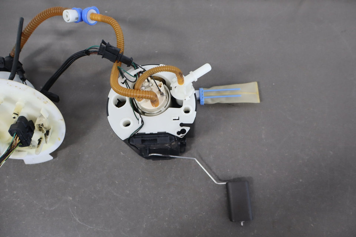 10-12 Jaguar X351 XJ 5.0 N/A Fuel Gas Tank Pump Sender Unit 9X239A309AC OEM