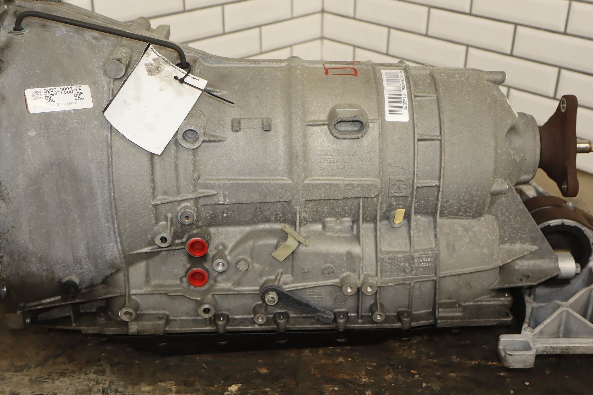 10-12 Jaguar XJ XF 5.0 Non Supercharged Automatic Transmission Assembly Tested