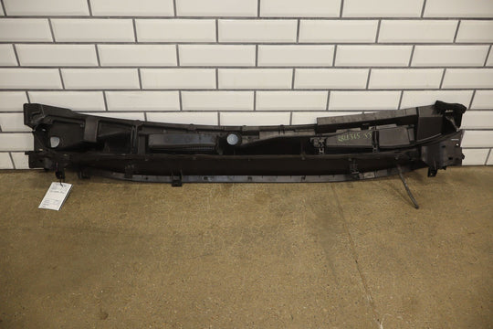 10 - 13 Lexus GX460 Front Center Cowl Vent Panel W/Seal (Textured Black)