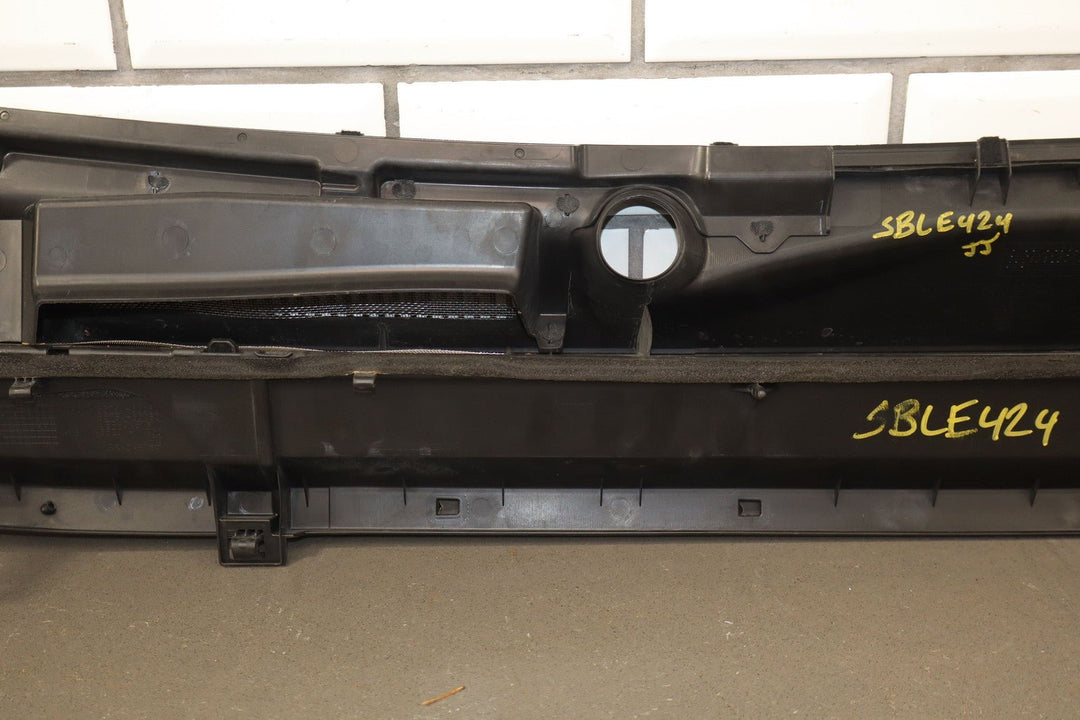 10 - 13 Lexus GX460 Front Center Cowl Vent Panel W/Seal (Textured Black)