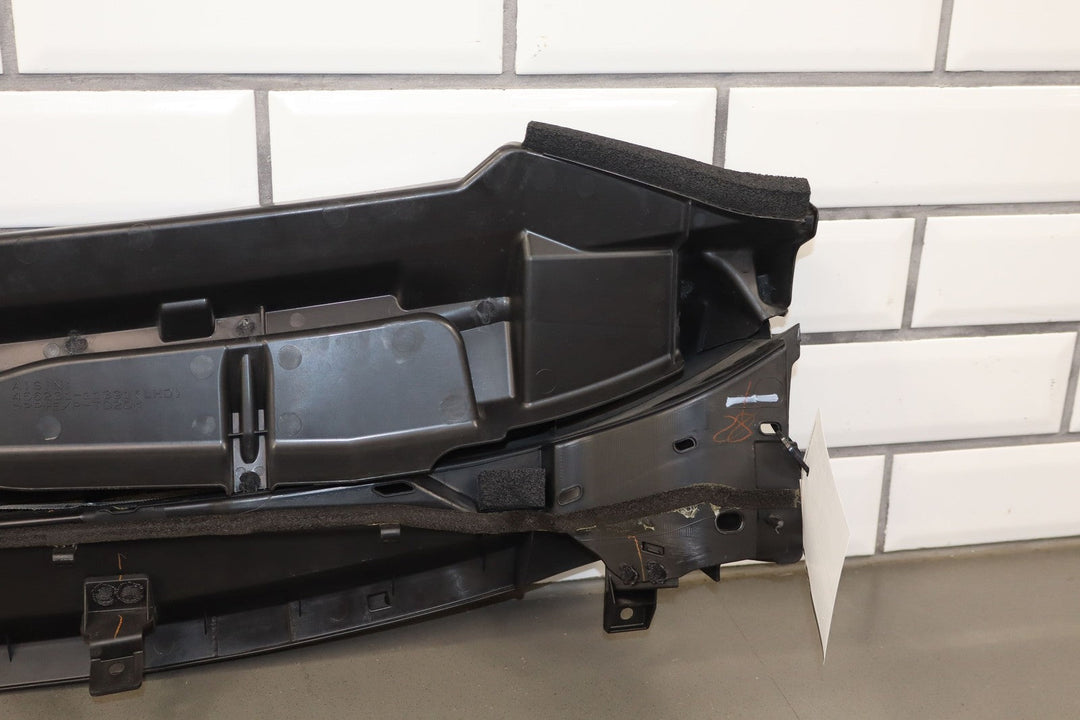 10 - 13 Lexus GX460 Front Center Cowl Vent Panel W/Seal (Textured Black)