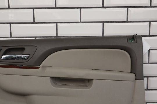 10 - 14 GMC Yukon Tahoe Suburban Avalanche Right Passenger Front Door Panel