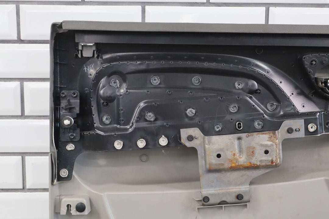 10 - 14 GMC Yukon XL Suburban Truck Crew Cab Right Rear Door Panel (Titanium 833)