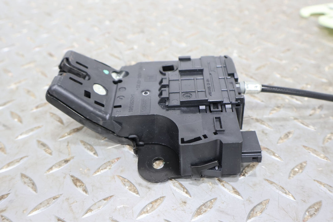 10 - 15 Chevy Camaro SS Coupe Trunk Deck Lid Latch W/Manual Release (Tested)