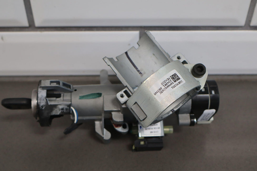 10 - 15 Chevy Camaro SS OEM Ignition Switch with Key