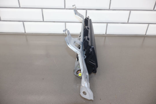 10 - 17 Misubishi Lancer Left Driver Dash Mounted Knee Airbag