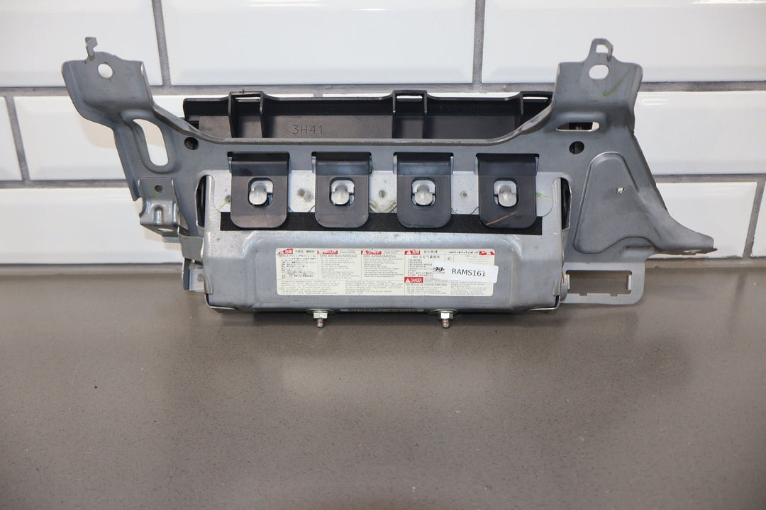10 - 17 Misubishi Lancer Left Driver Dash Mounted Knee Airbag
