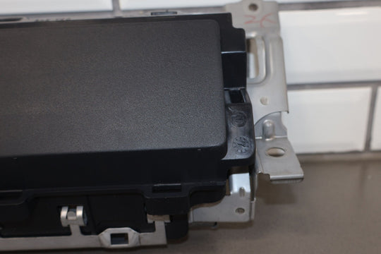 10 - 17 Misubishi Lancer Left Driver Dash Mounted Knee Airbag