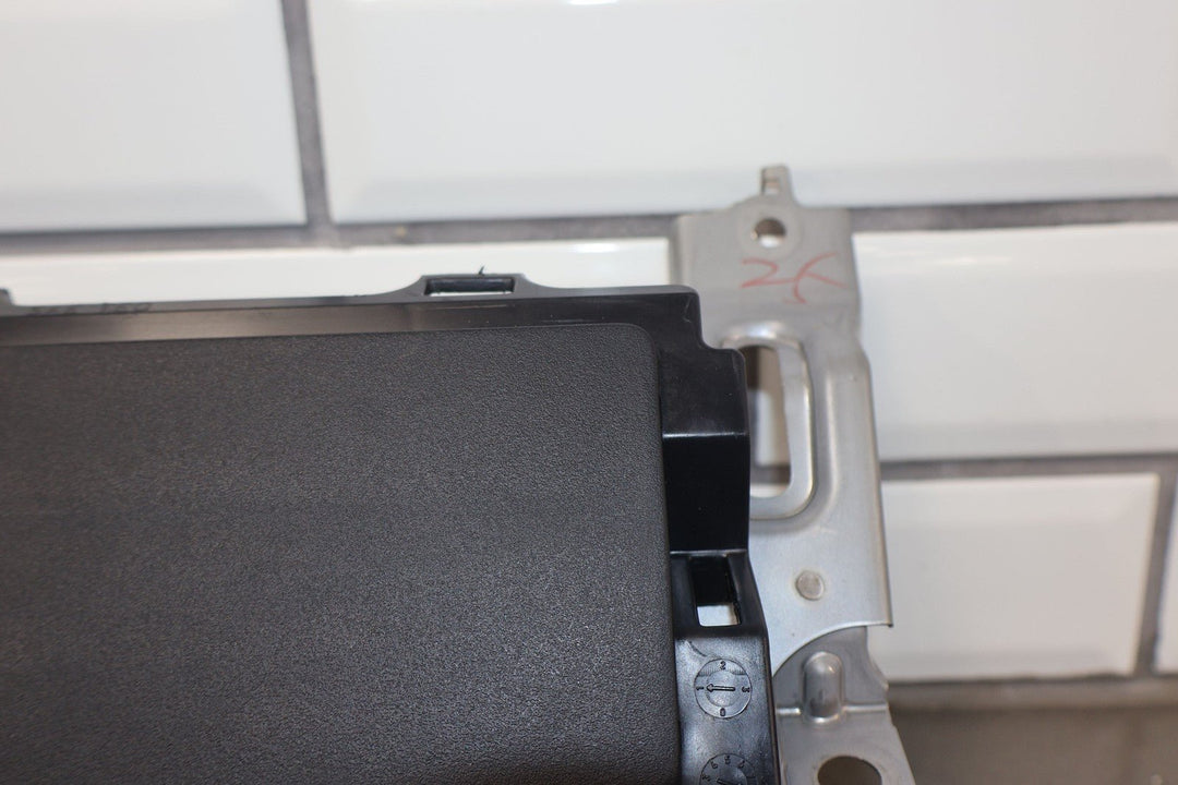 10 - 17 Misubishi Lancer Left Driver Dash Mounted Knee Airbag