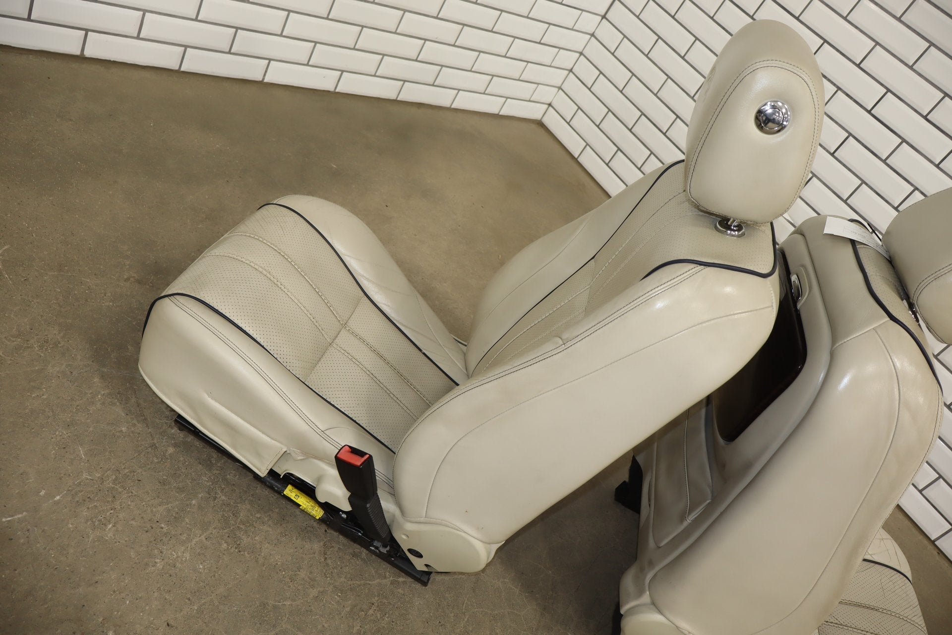 10-19 Jaguar XJL LWB Portfolio Heat/Vent/Massage Leather Seats Set Ivory X351