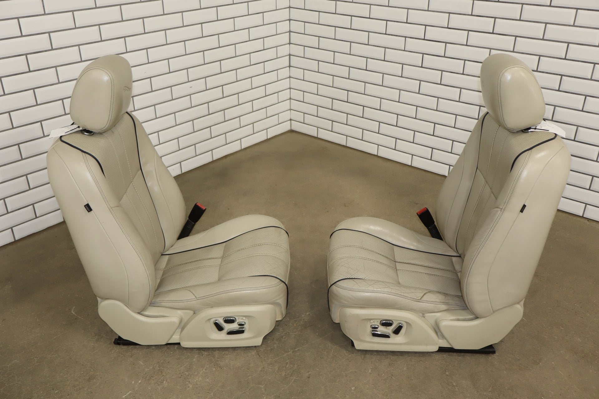 10-19 Jaguar XJL LWB Portfolio Heat/Vent/Massage Leather Seats Set Ivory X351