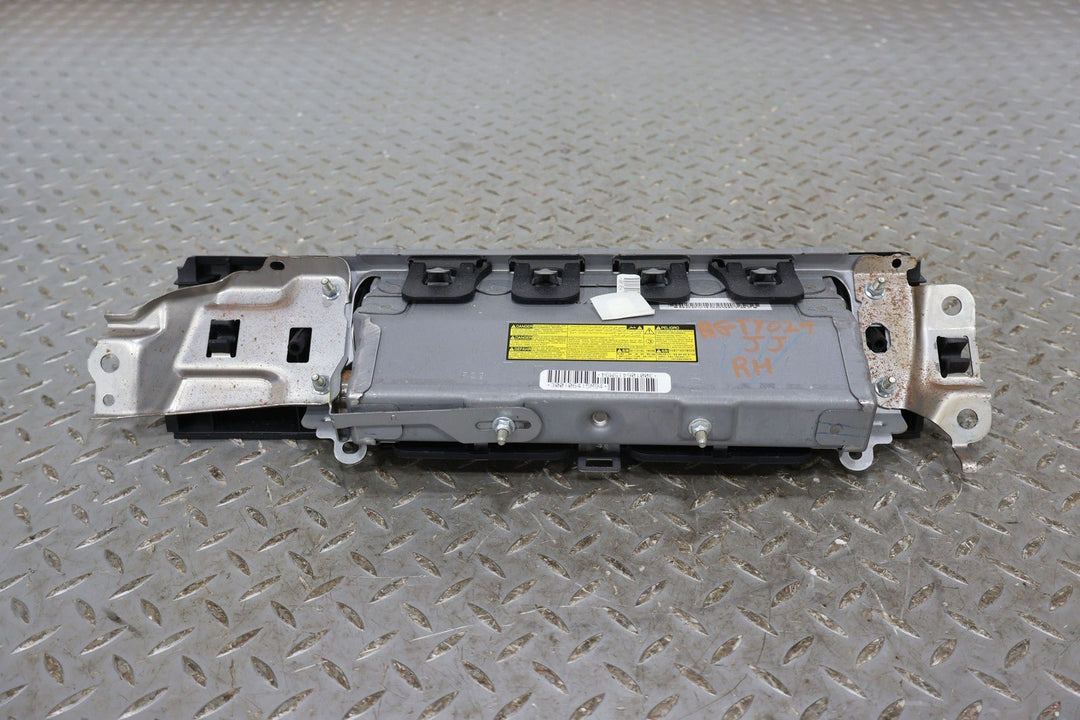 10 - 21 Toyota Sequoia / Tundra Right Front Passenger Lower Knee Airbag