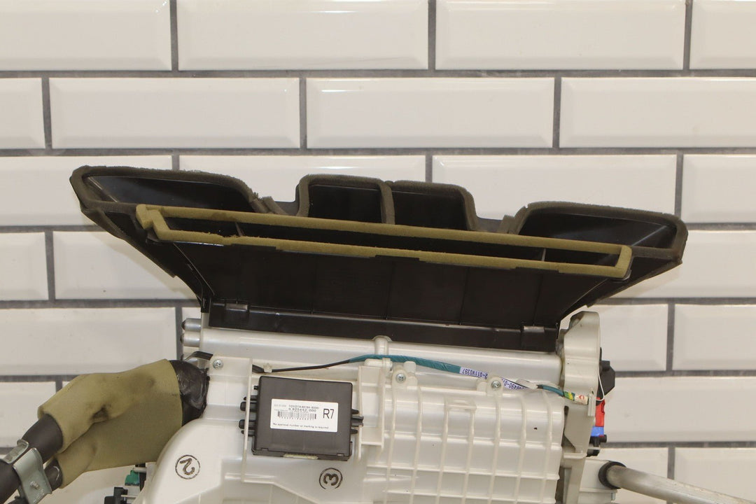 10 - 23 Lexus GX460 Front HVAC Blower Motor Heater Housing