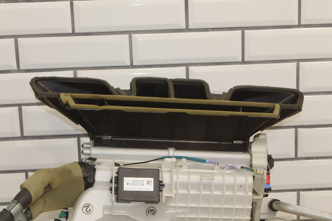 10 - 23 Lexus GX460 Front HVAC Blower Motor Heater Housing