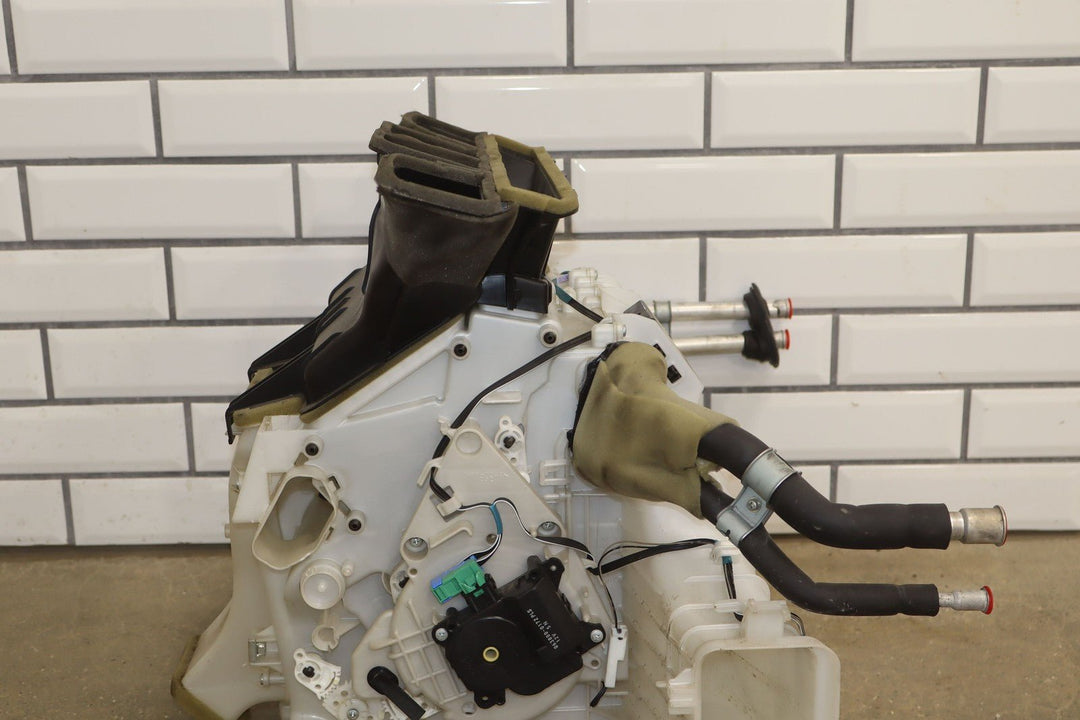 10 - 23 Lexus GX460 Front HVAC Blower Motor Heater Housing