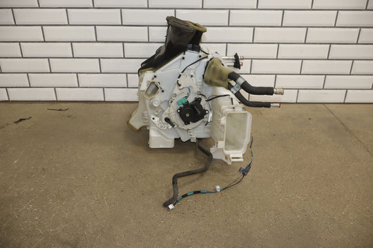 10 - 23 Lexus GX460 Front HVAC Blower Motor Heater Housing