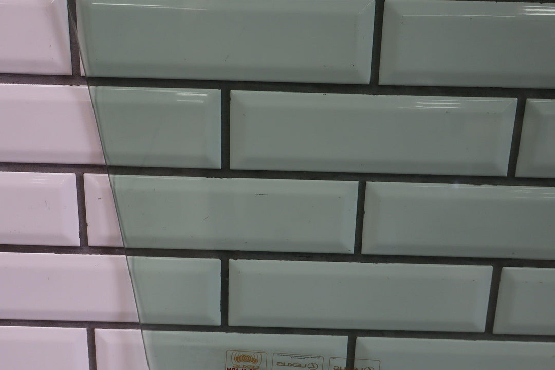 10 - 23 Lexus GX460 Left Driver Front Door Window *Glass Only*