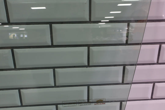 10 - 23 Lexus GX460 Left Driver Front Door Window *Glass Only*