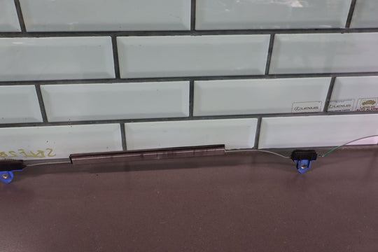 10 - 23 Lexus GX460 Left Driver Front Door Window *Glass Only*