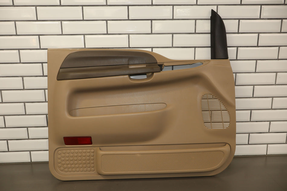 2005 Ford F-250 Super Duty- Left Front Interior Trim Panel