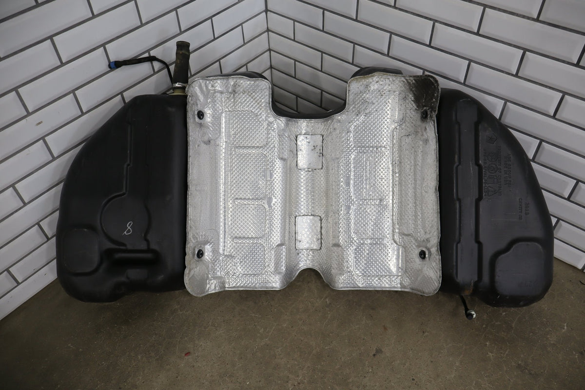 11-14 Dodge Challenger 5.7 Fuel Tank 19.5 Gal With Pump 68102695AG