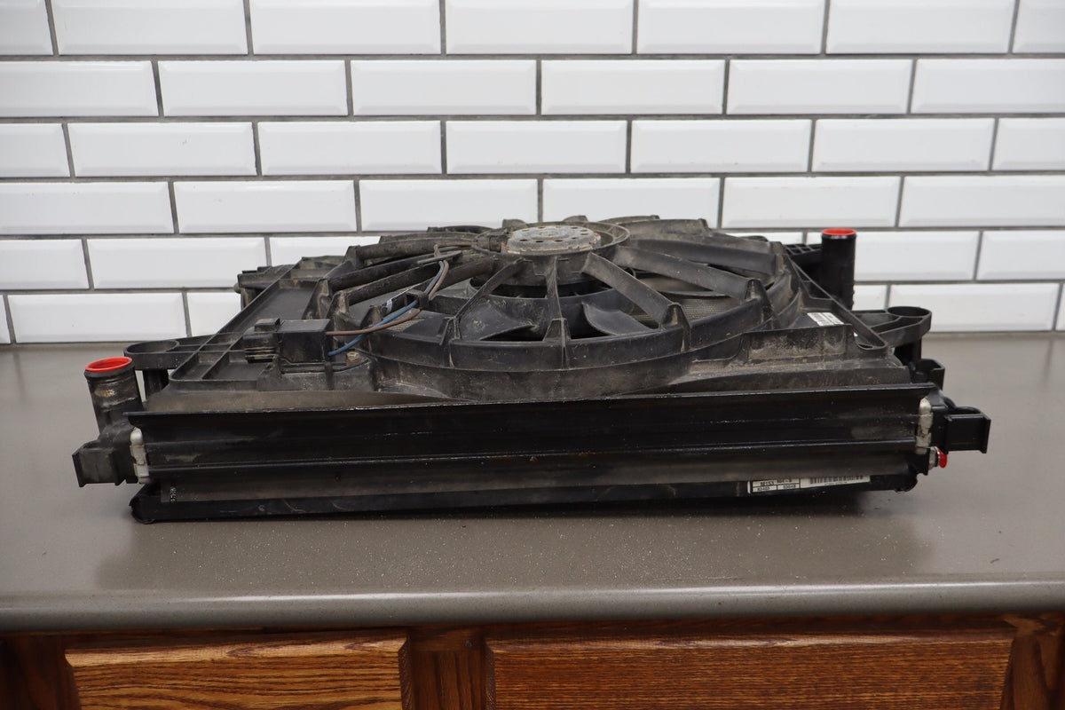 11-14 Dodge Challenger 5.7 Radiator AC Condenser Cooling Fan Package OEM
