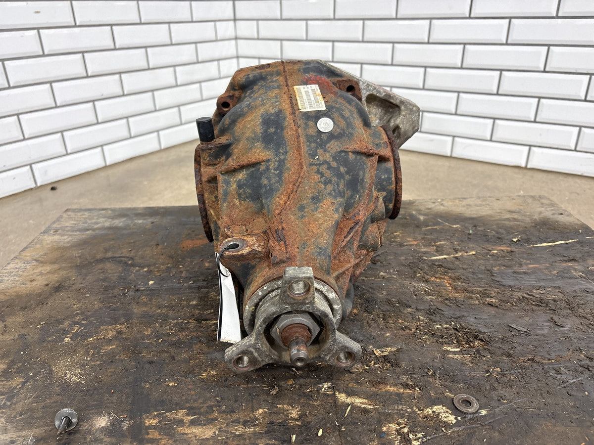 11-14 Dodge Challenger 5.7 Rear Differential Carrier 3.06 Ratio OEM