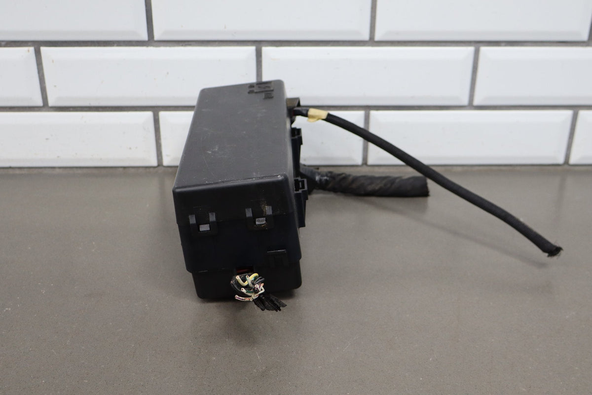 11-14 Dodge Challenger 5.7 Trunk Fuse Box Junction Block OEM