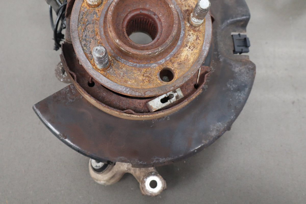 11-14 Dodge Challenger LH Rear Knuckle Spindle Hub 68089313AB OEM