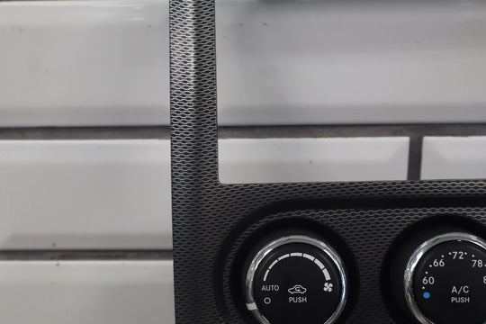 11 - 14 Dodge Challenger OEM Automatic Climate/Temperatur Control with Bezel