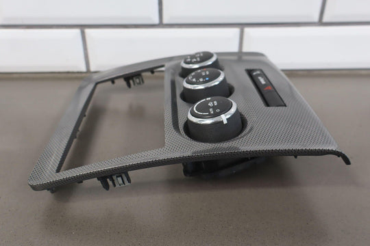 11 - 14 Dodge Challenger OEM Automatic Climate/Temperatur Control with Bezel