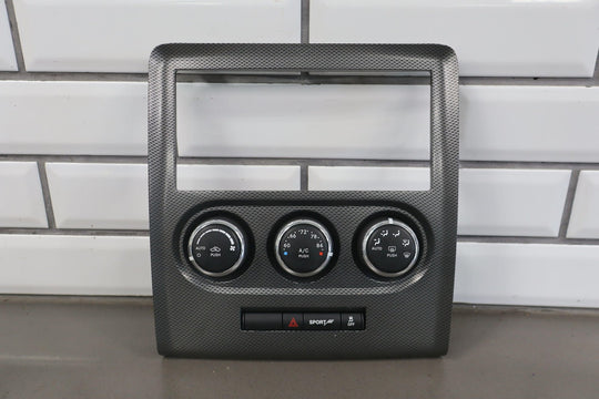 11 - 14 Dodge Challenger OEM Automatic Climate/Temperatur Control with Bezel