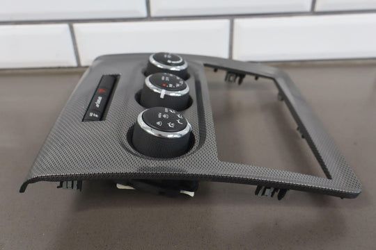 11 - 14 Dodge Challenger OEM Automatic Climate/Temperatur Control with Bezel