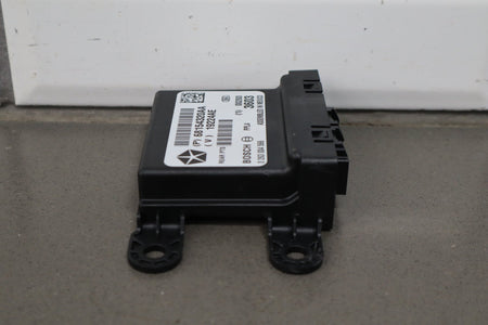 11-14 Dodge Challenger RF Hub Keyless Entry Module OEM
