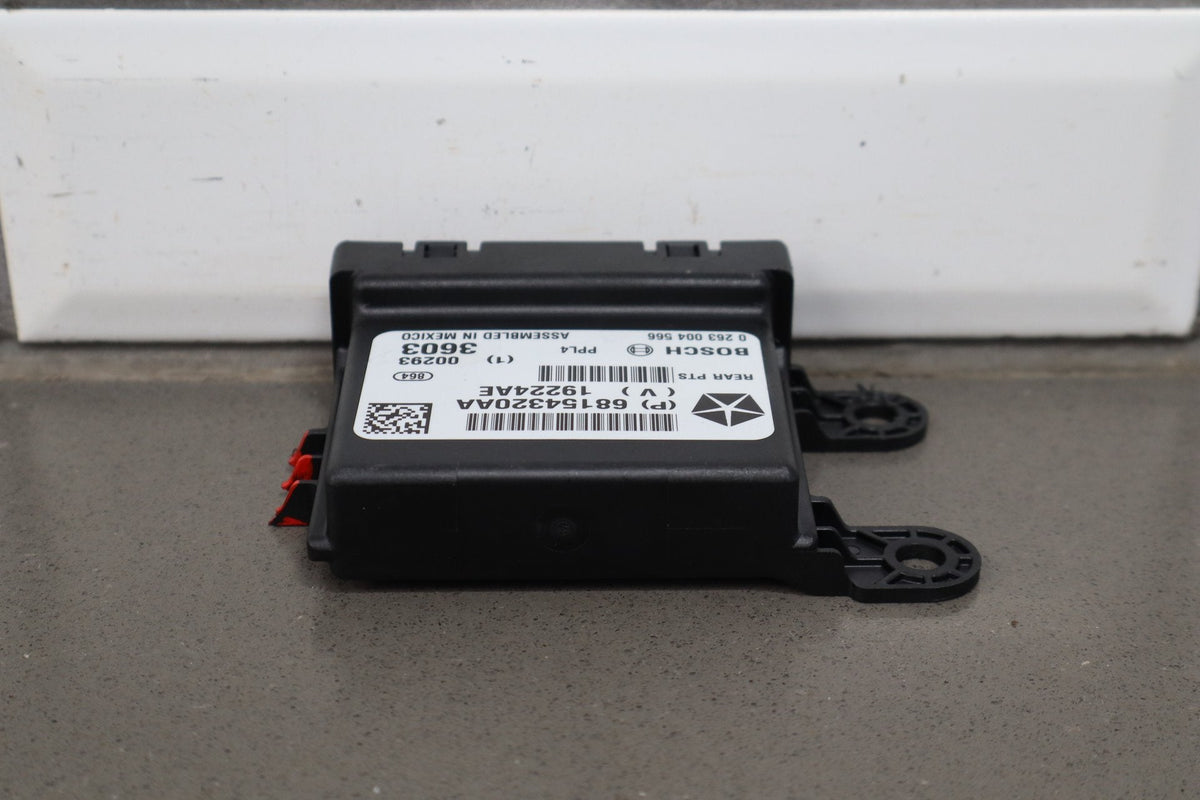 11-14 Dodge Challenger RF Hub Keyless Entry Module OEM