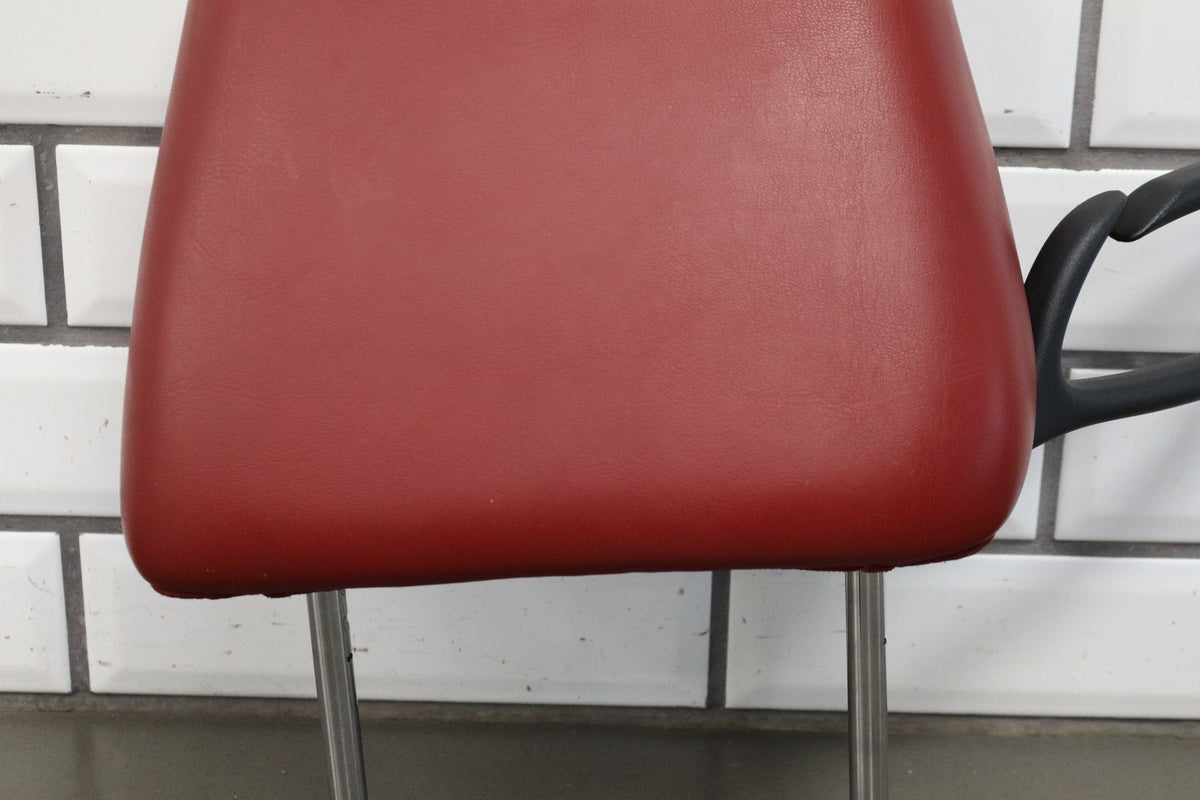 11-14 Dodge Challenger RH Front Headrest Red Leather OEM