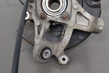 11-14 Dodge Challenger RH Rear Knuckle Spindle Hub 68089312AB OEM