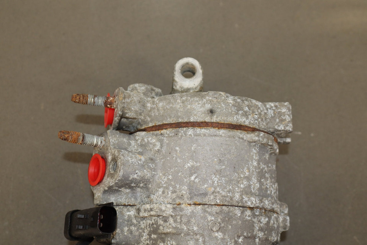 11-15 Dodge Challenger 5.7 AC Compressor 68202994AA OEM