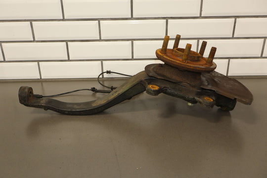 11 - 15 Jeep Grand Cherokee SRT8 Passenger Right Front Spindle / Knuckle OEM