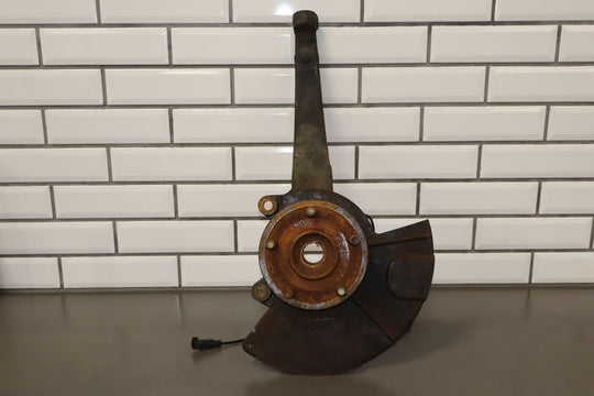 11 - 15 Jeep Grand Cherokee SRT8 Passenger Right Front Spindle / Knuckle OEM