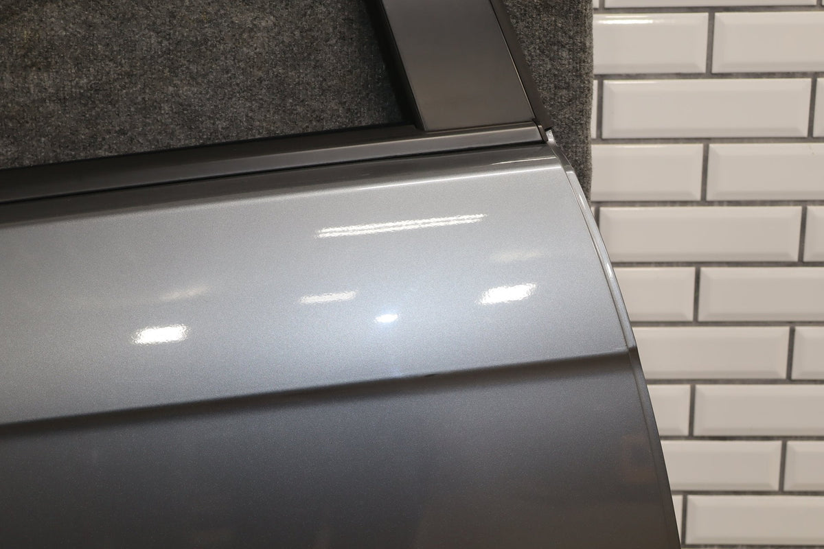 11-15 Mitsubishi Lancer Evo X Right Rear Door (Gray U17)